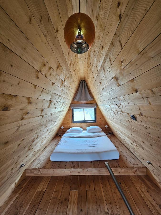 Logis Las Crozas La Cocotte Vernines Exteriör bild